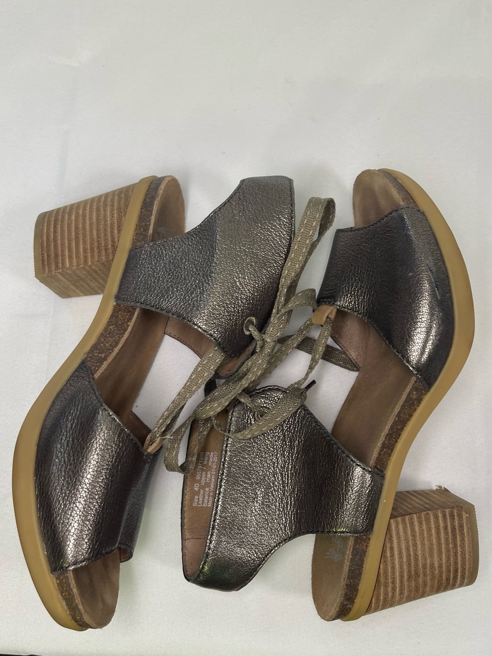 Dansko Metallic Pewter Lace-Up Block Heel Sandals Size 40